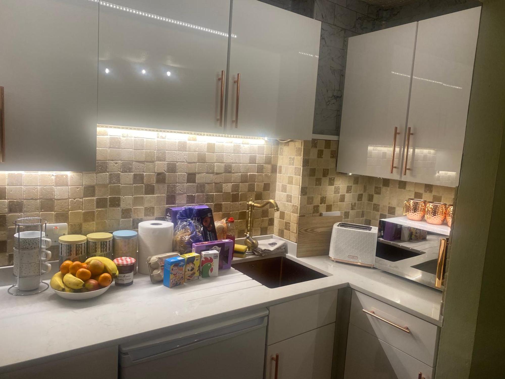 Quiet Lower Floor 2 Bed City Apartment With Private Patio Garden Bath Exteriér fotografie