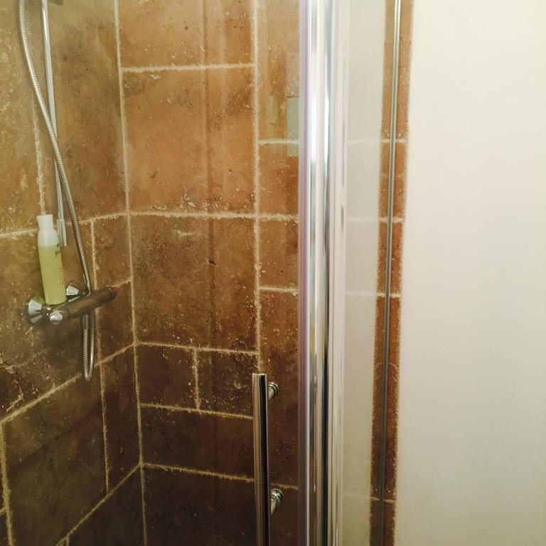 Quiet Lower Floor 2 Bed City Apartment With Private Patio Garden Bath Exteriér fotografie